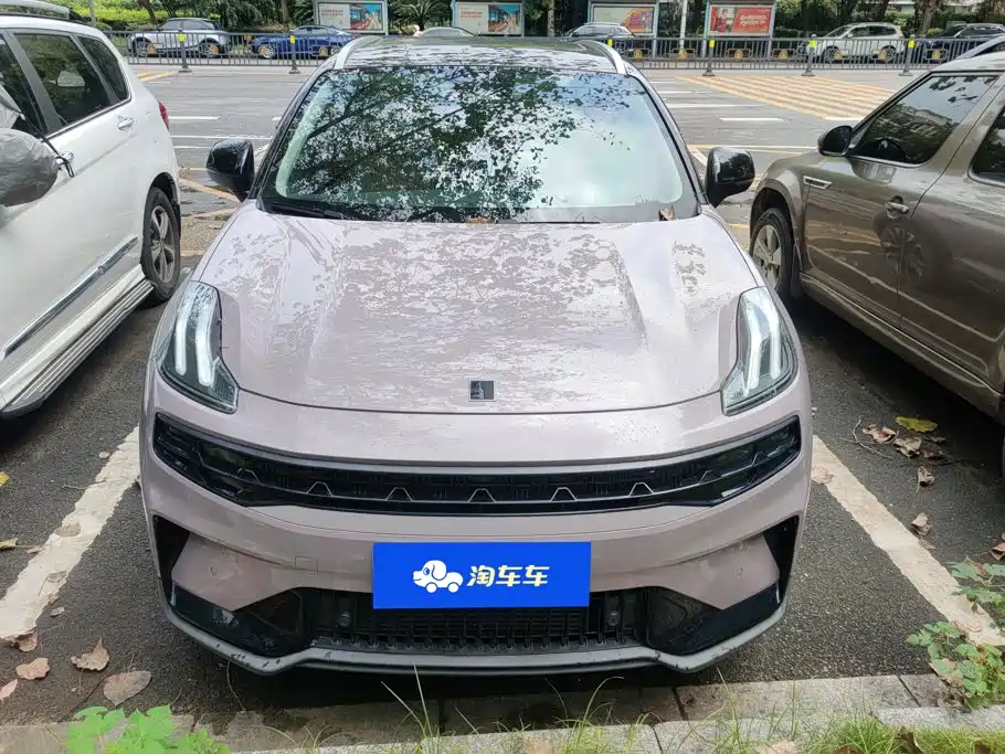 Lynk & Co 06 — миниатюра 2