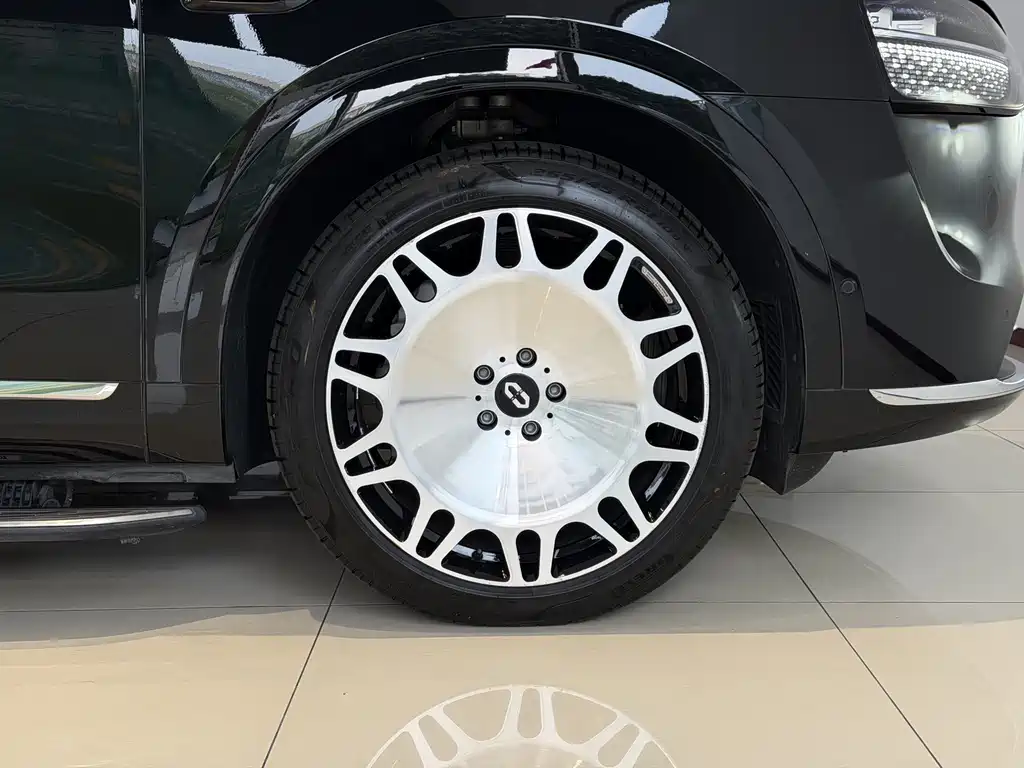 AITO AITO M9 — миниатюра 17