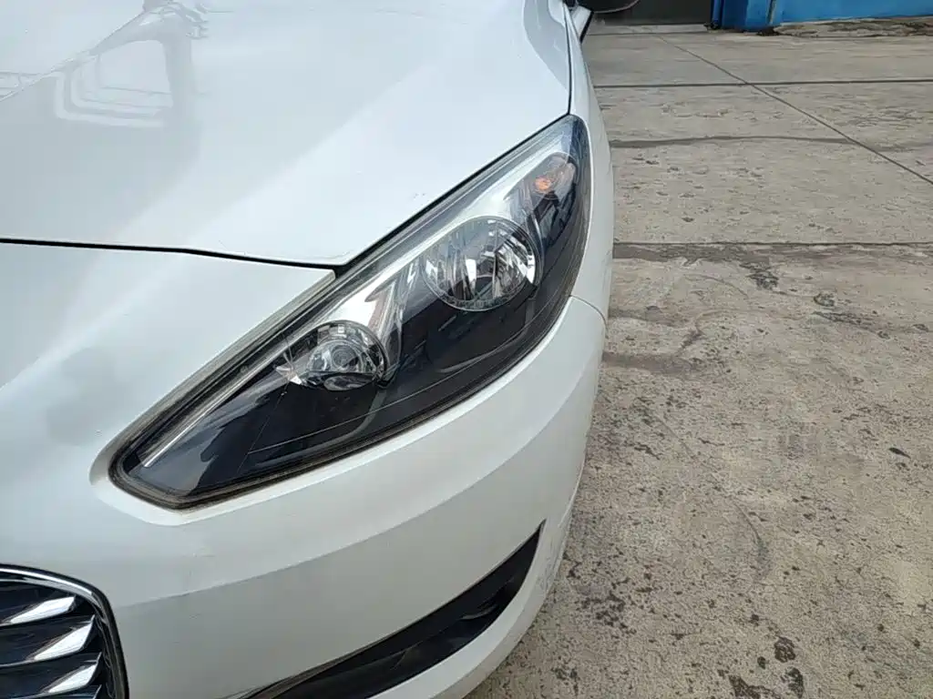 Peugeot 308 — миниатюра 24