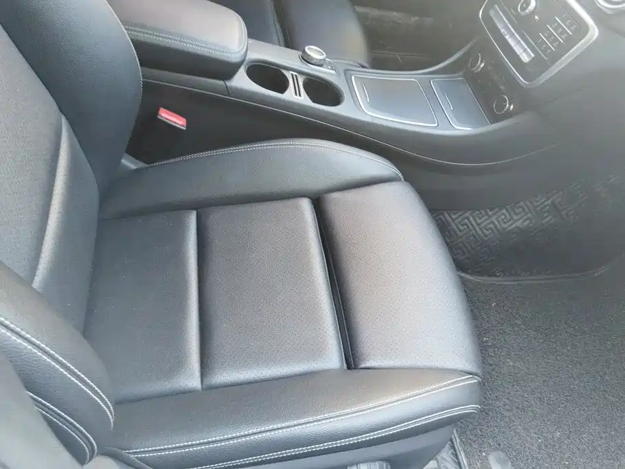 Mercedes-Benz GLA — миниатюра 8