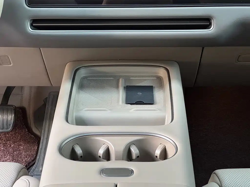 Li Auto Li i6 — миниатюра 13