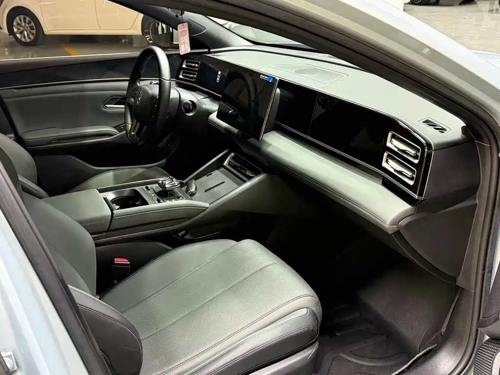 BYD Qin L — миниатюра 11