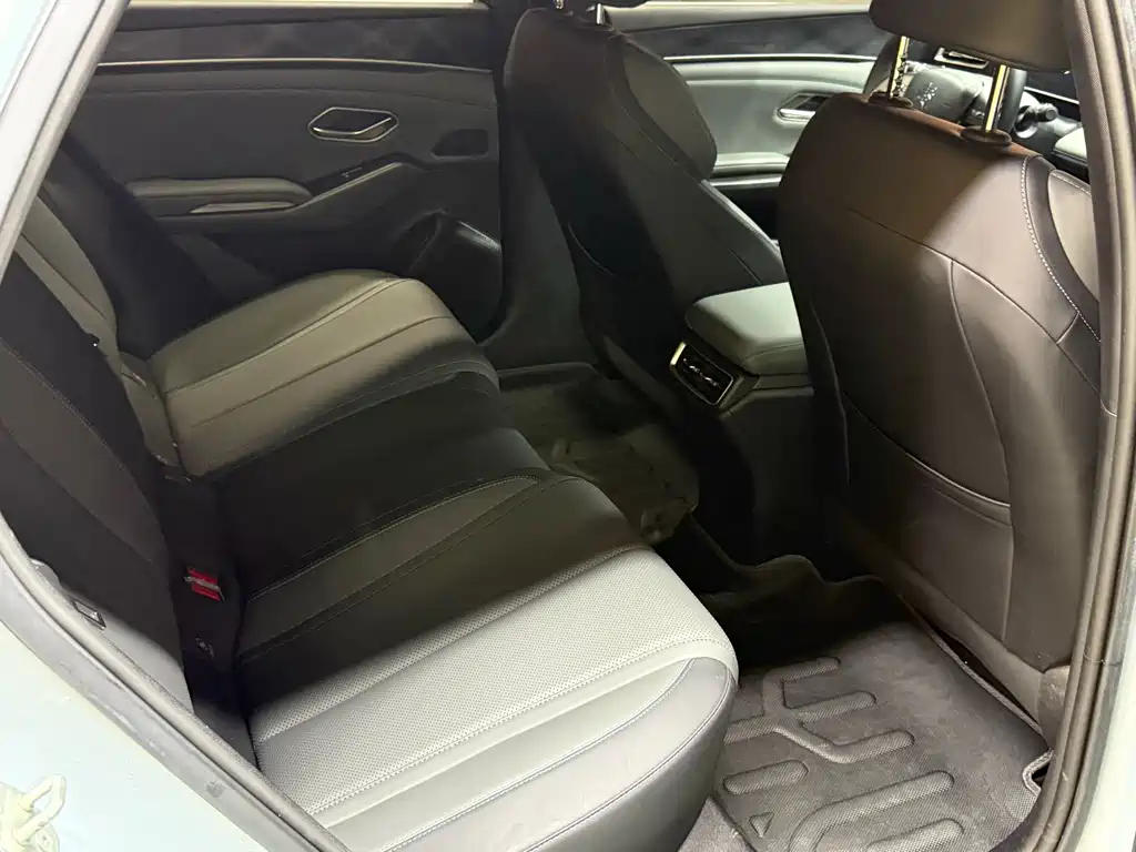 BYD Qin L — миниатюра 12