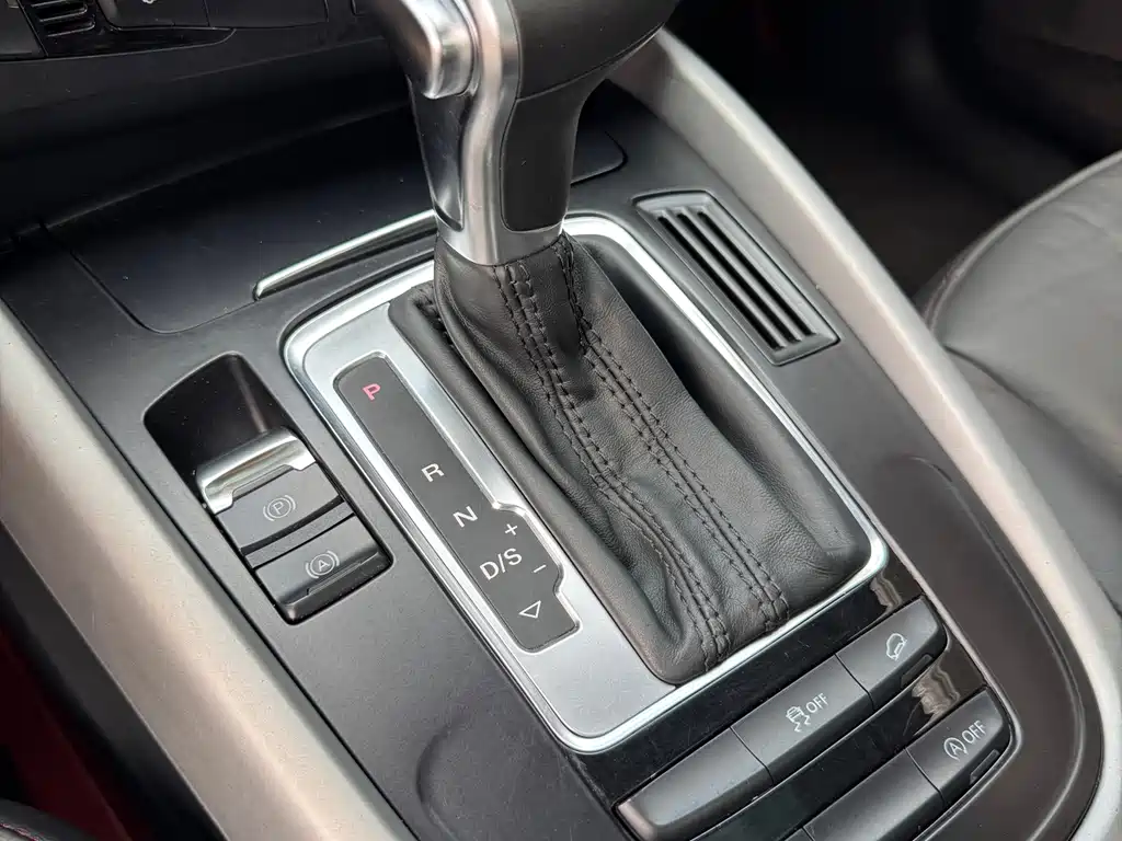 Audi Q5 — миниатюра 8