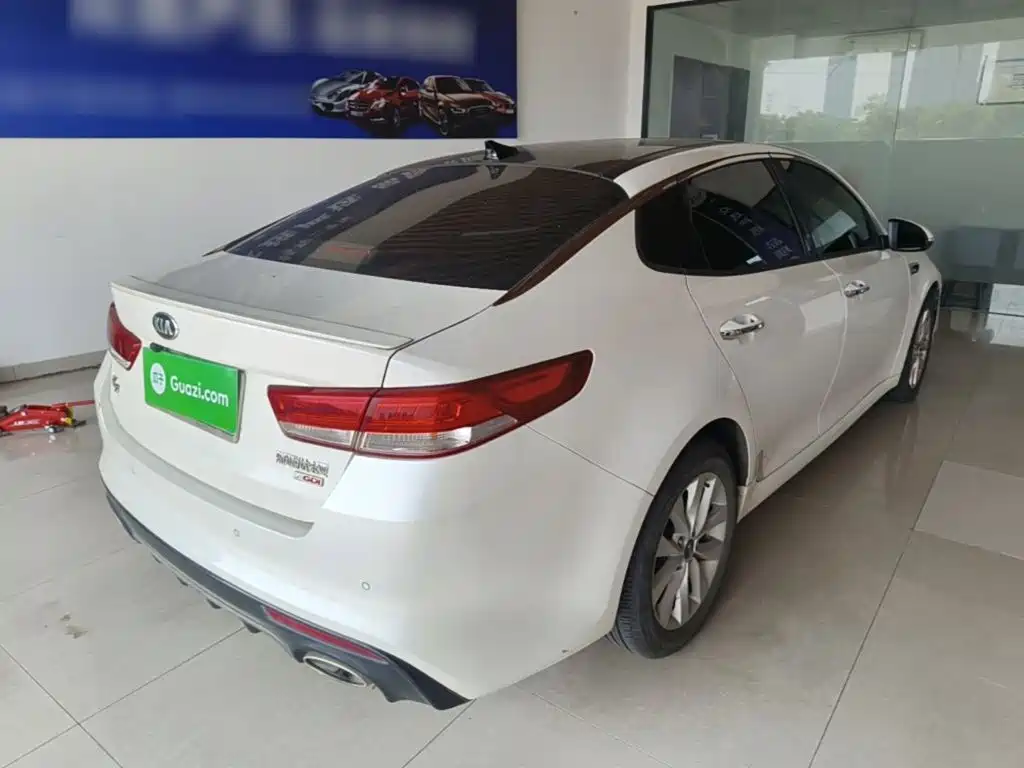 Kia K5 — миниатюра 7