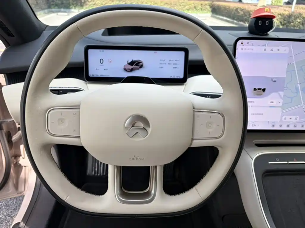 NIO ET5T — миниатюра 6