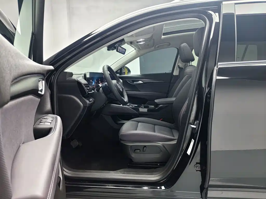 Buick Envision Plus — миниатюра 16