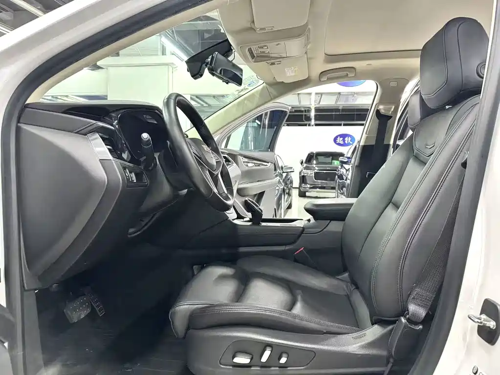 Cadillac XT5 — миниатюра 13