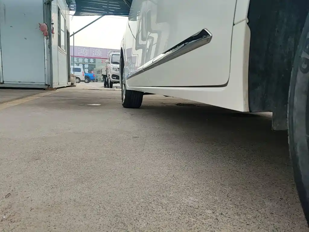 Wuling Jiachen — миниатюра 22