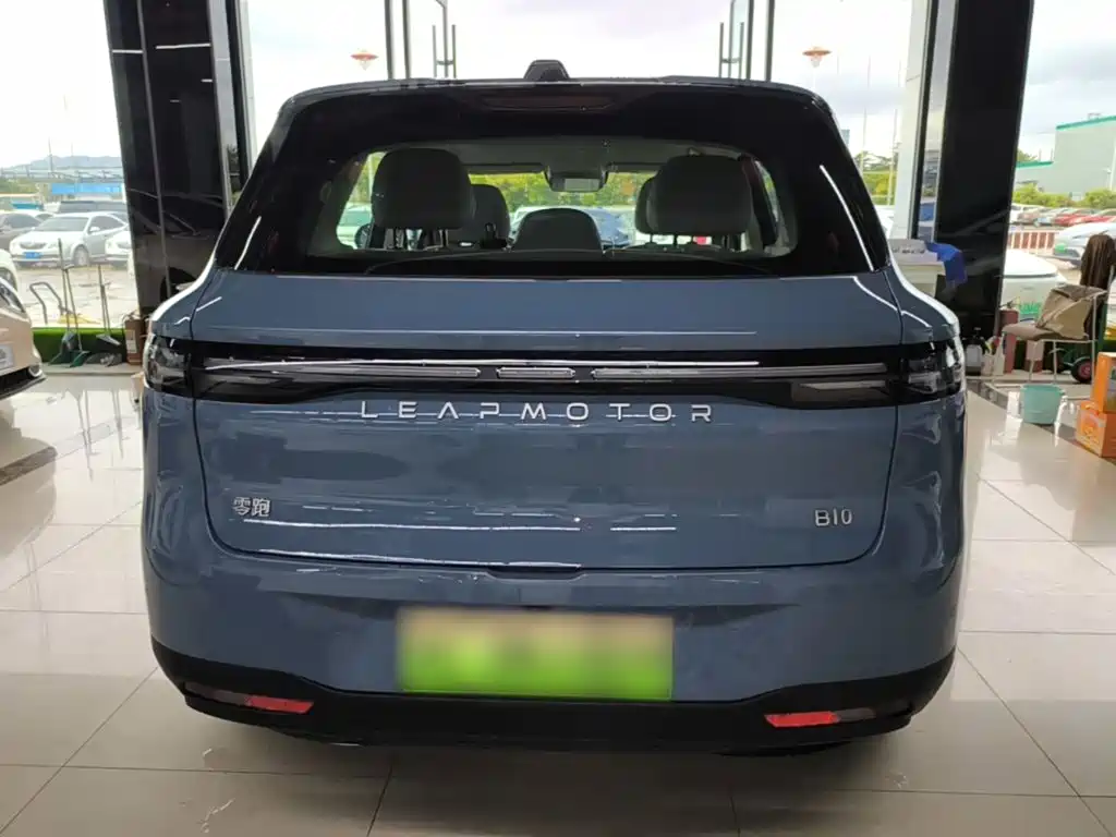 Leapmotor Leapmotor B10 — миниатюра 6