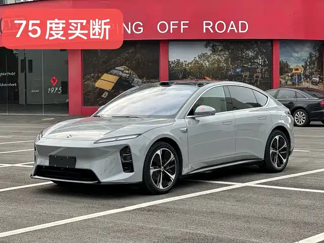 2025 Nio ET5