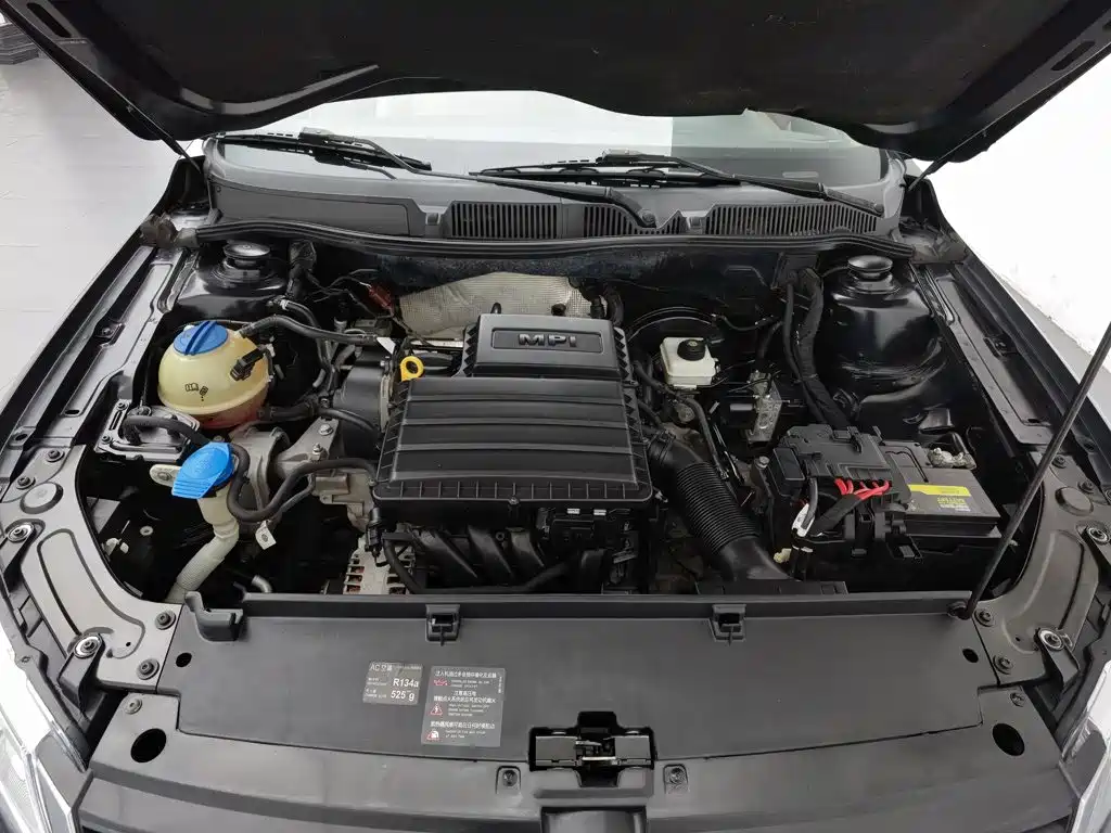 Volkswagen Lavida — миниатюра 6
