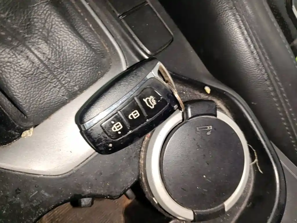 Hyundai Santa Fe — миниатюра 9