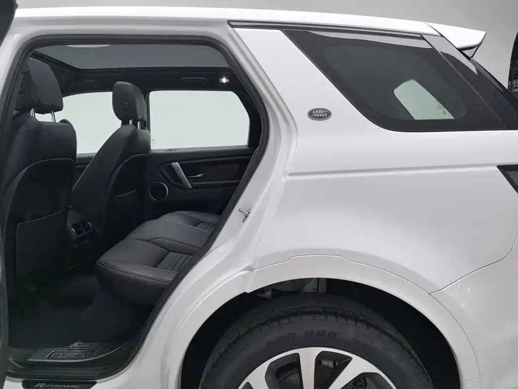 Land Rover Discovery Sport — миниатюра 15
