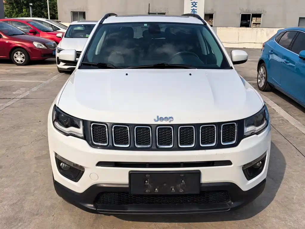 Jeep Compass — миниатюра 2