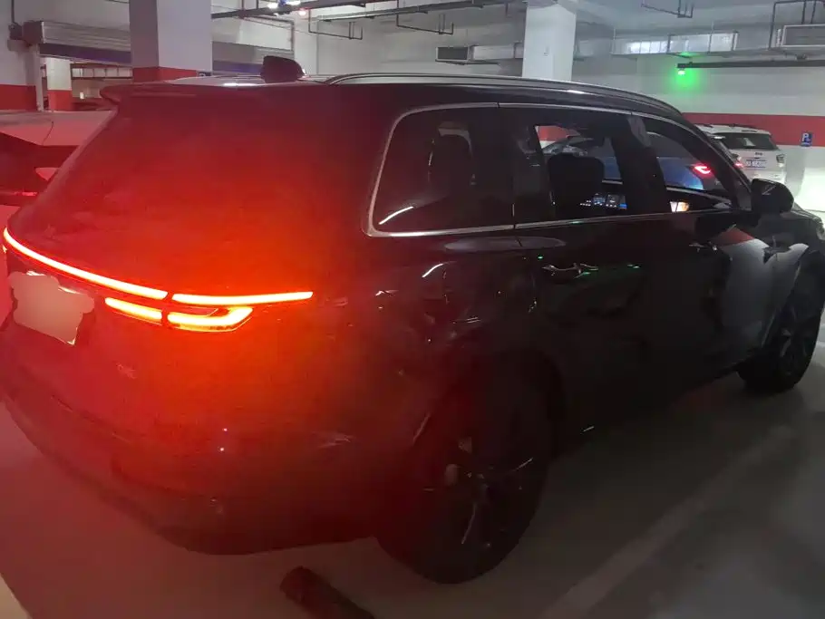 Li Auto Li ONE — миниатюра 3