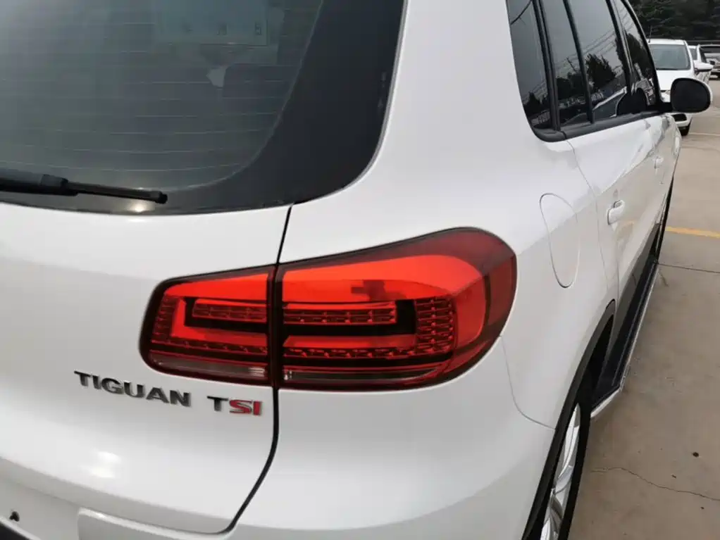 Volkswagen Tiguan — миниатюра 8