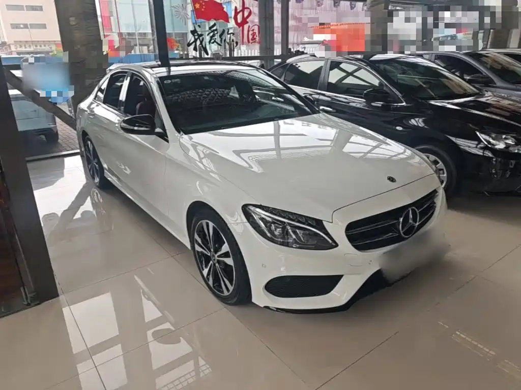 Mercedes-Benz C-Class — миниатюра 4