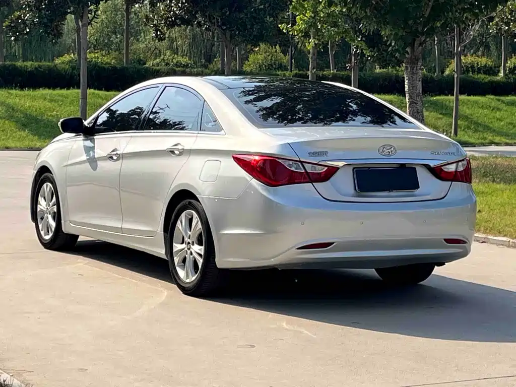 Hyundai Sonata — миниатюра 14