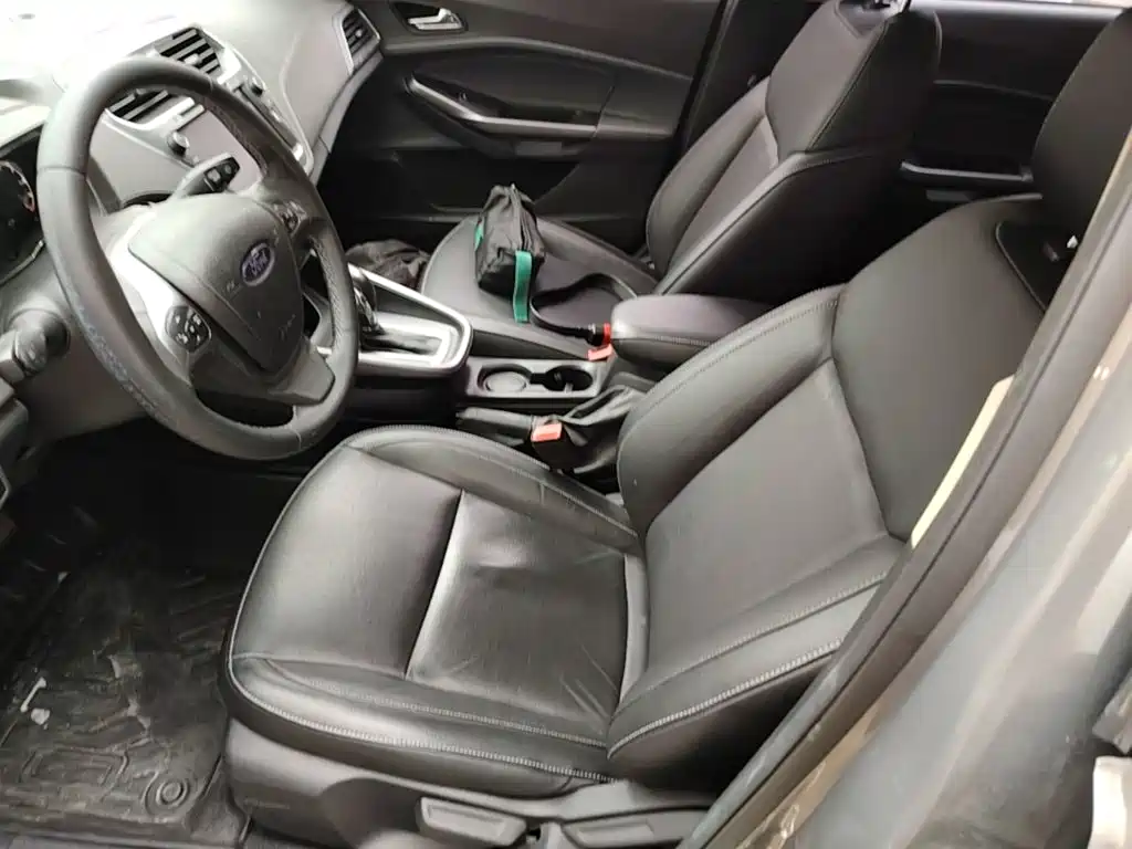 Ford Escort — миниатюра 11