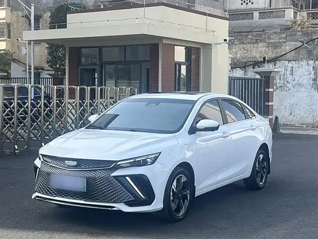 GEELY AUTOMOBILE EMGRAND L HIP 2023