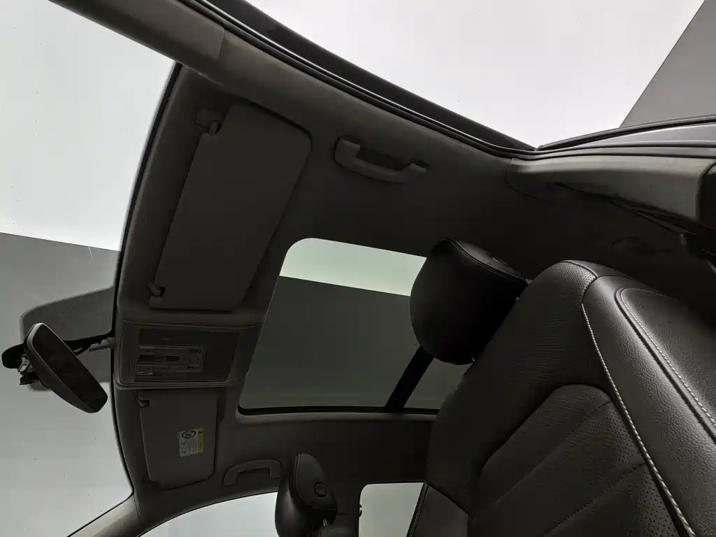 Volkswagen Teramont — миниатюра 14
