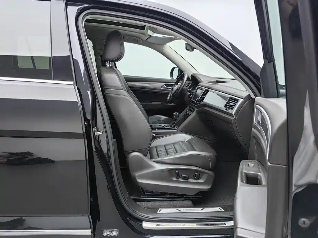 Volkswagen Teramont — миниатюра 23