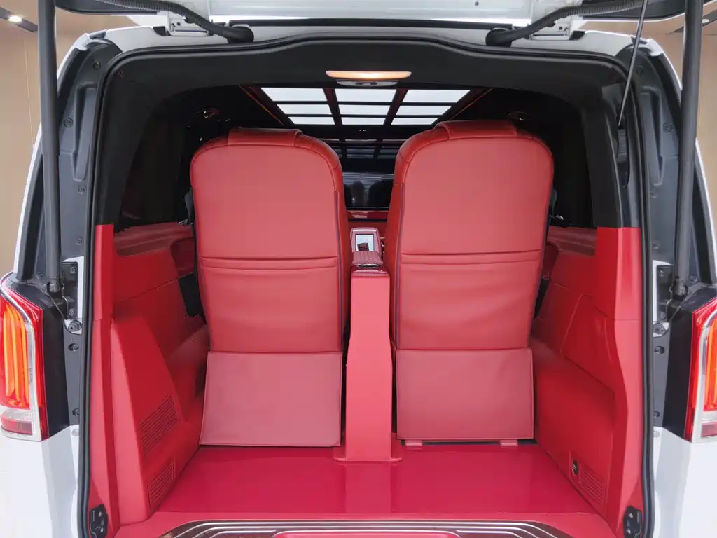 Mercedes-Benz V-Class — миниатюра 9