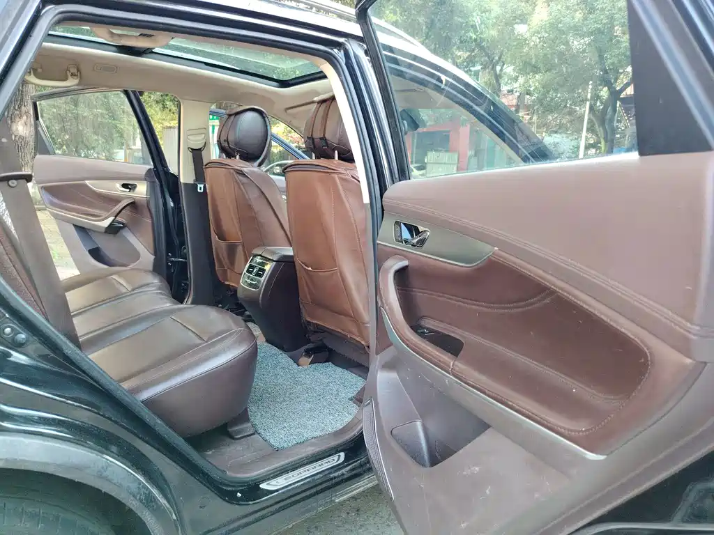 Changfeng Mattu 2018 1.6T GDI DCT Elite