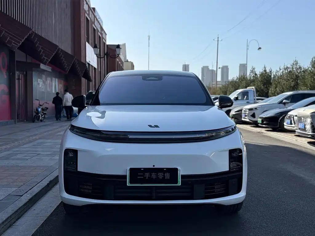 Li Auto Li L7 — миниатюра 2