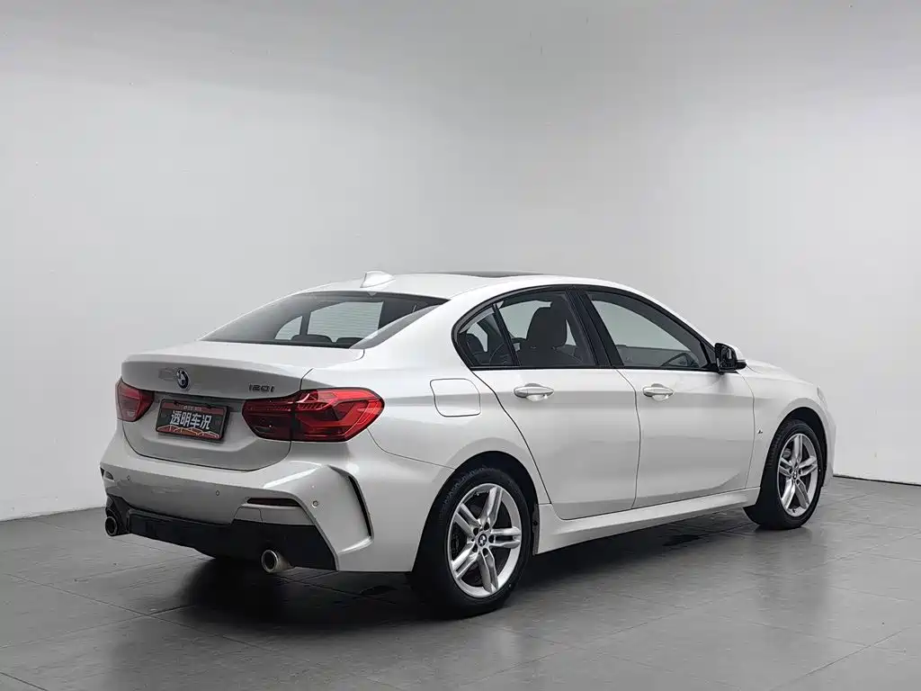 BMW 1 Series — миниатюра 2