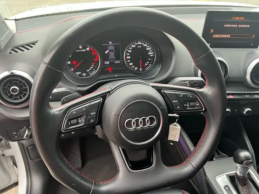 Audi Q2L — миниатюра 7