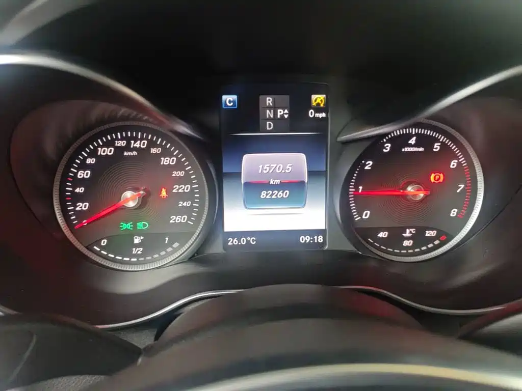 Mercedes-Benz C-Class — миниатюра 12