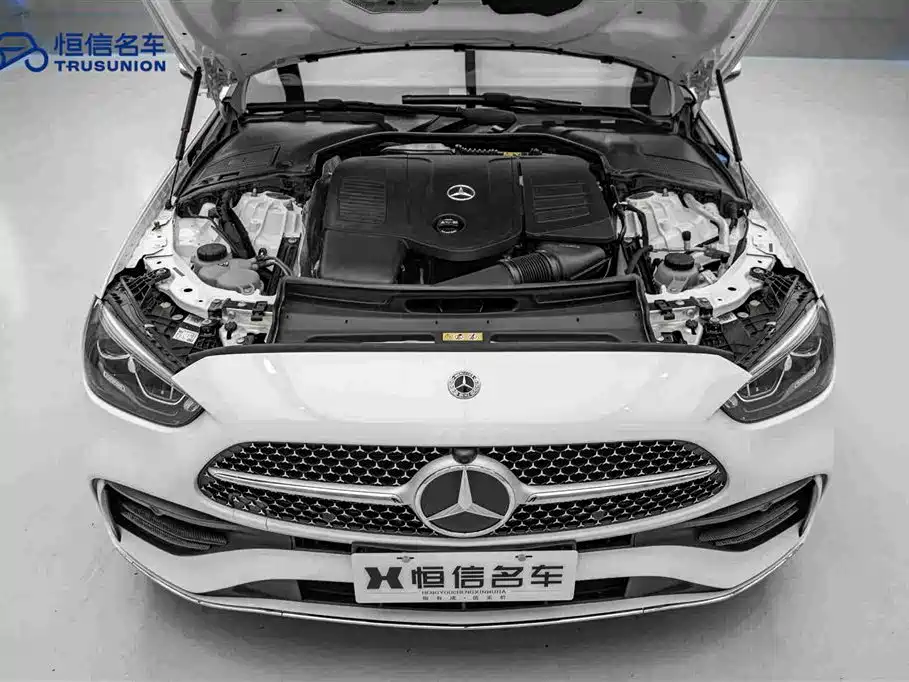 Mercedes-Benz C-Class — миниатюра 21