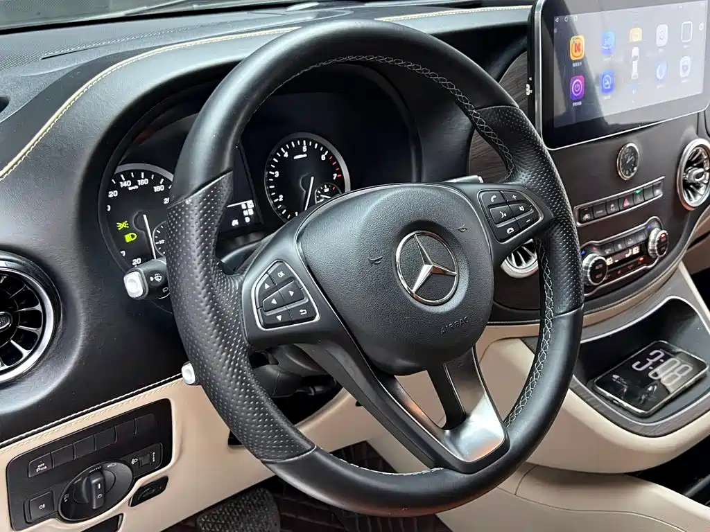 Mercedes-Benz Vito — миниатюра 7