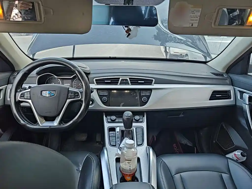 Geely Boyue — миниатюра 10
