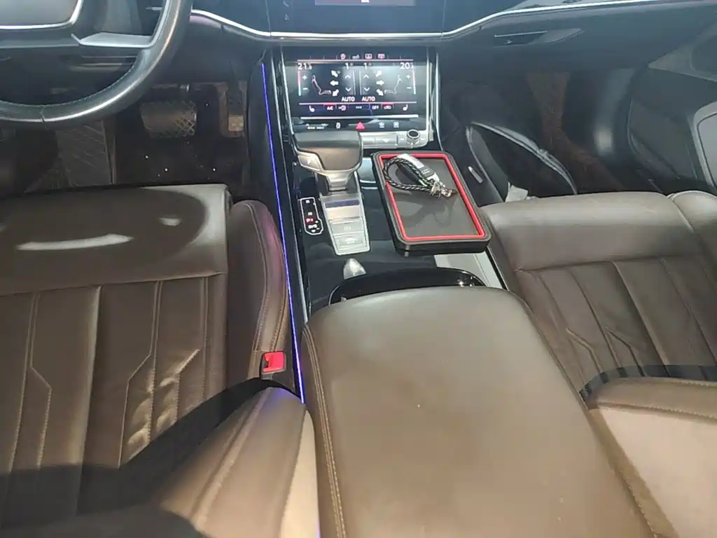 Audi A8 — миниатюра 14
