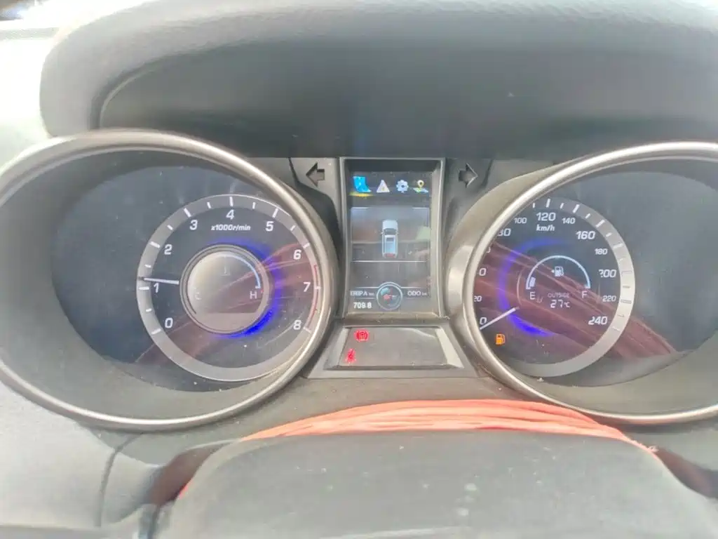 Changan CS75 — миниатюра 4