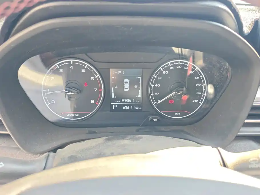 Geely Vision X3 — миниатюра 14