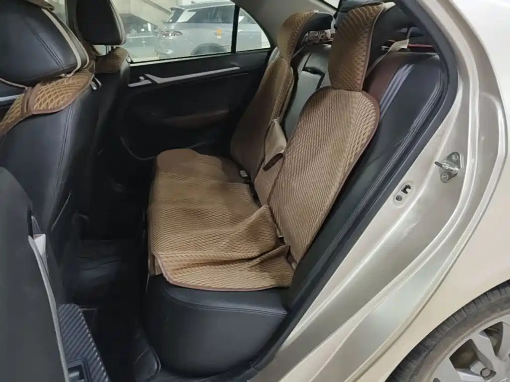 Geely Vision — миниатюра 17