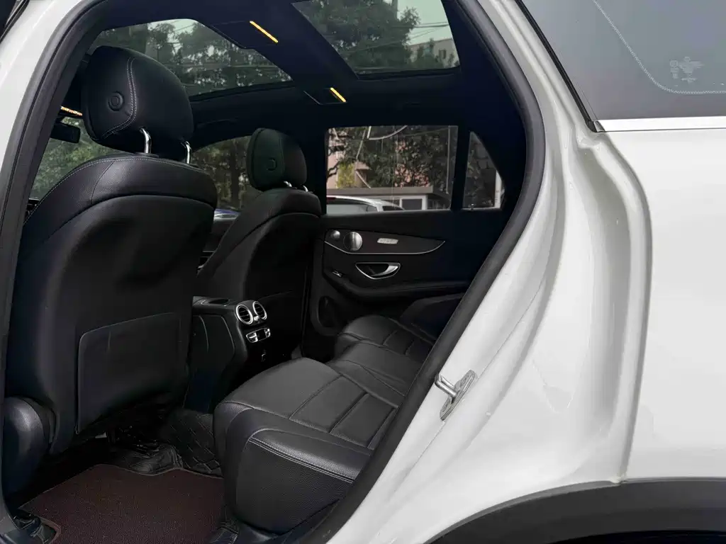 Mercedes-Benz GLC 2021 GLC 300 L 4MATIC
