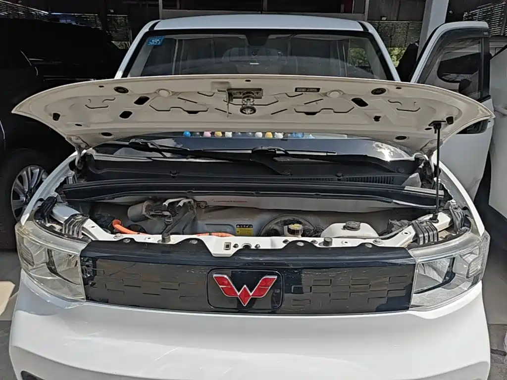 Wuling MINIEV — миниатюра 20