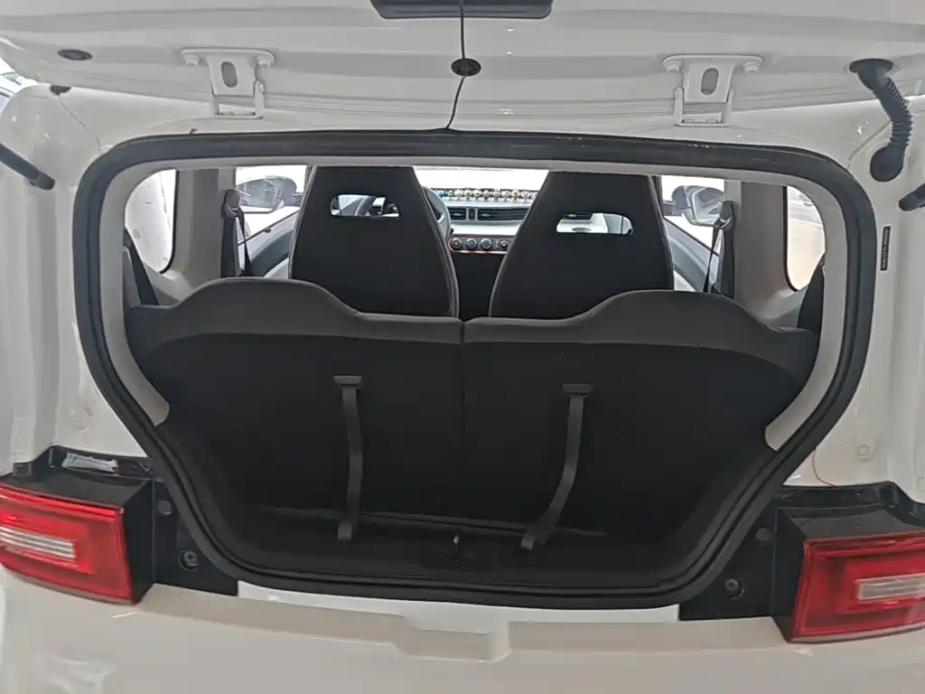 Wuling MINIEV — миниатюра 19