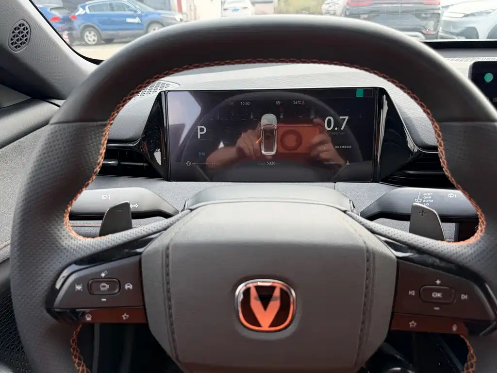 Changan UNI-V — миниатюра 9