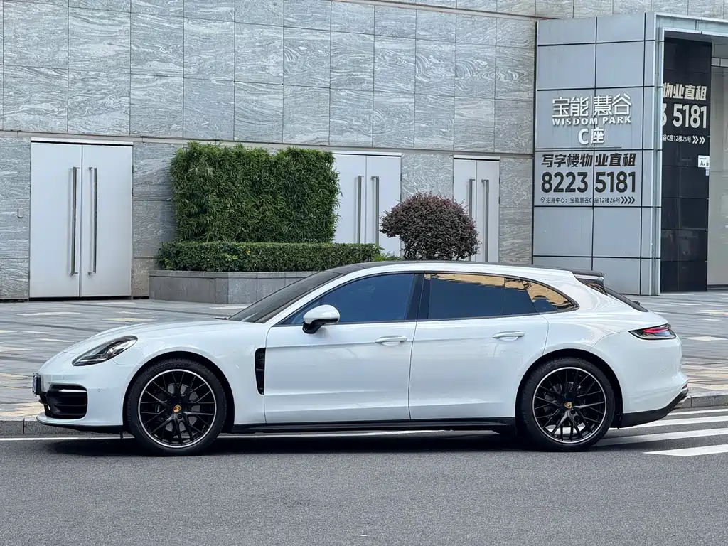 Porsche Panamera — миниатюра 5