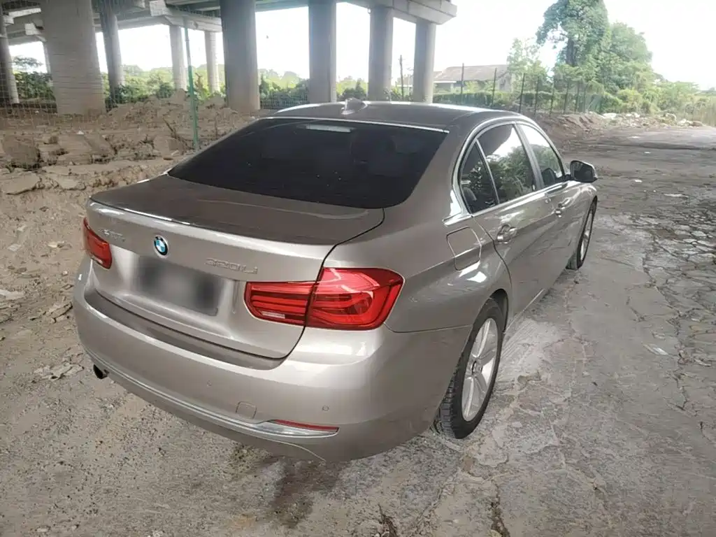 BMW 3 Series — миниатюра 7