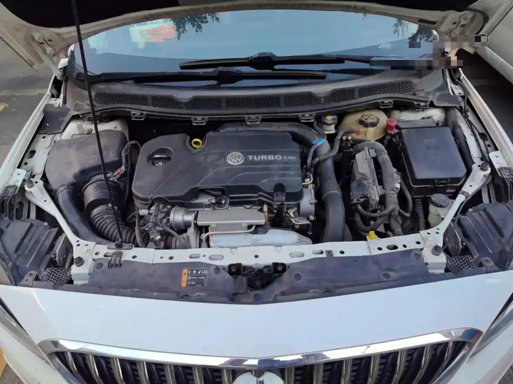 Buick Verano — миниатюра 11