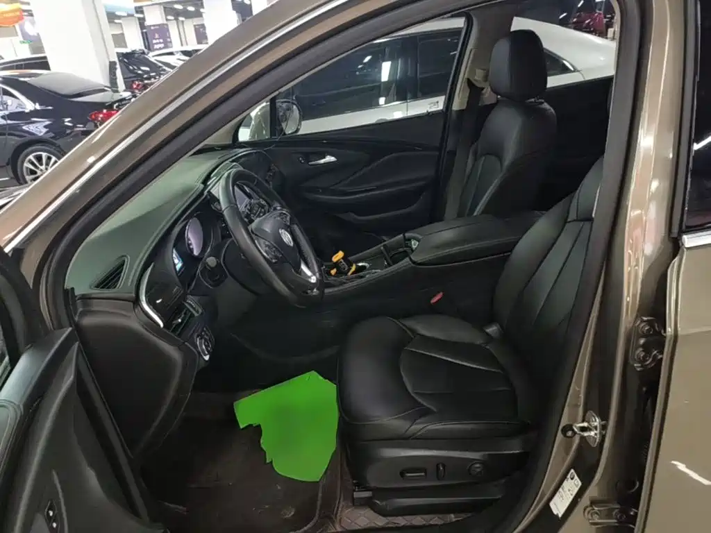 Buick Envision Plus — миниатюра 15