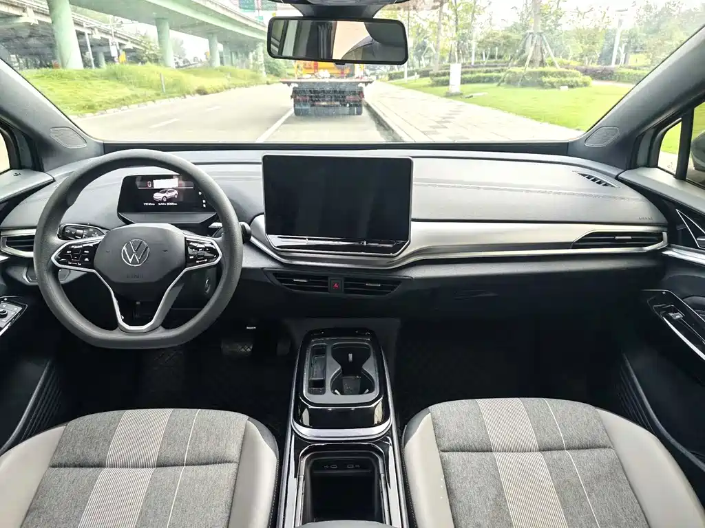 Volkswagen ID.4 Crozz — миниатюра 6