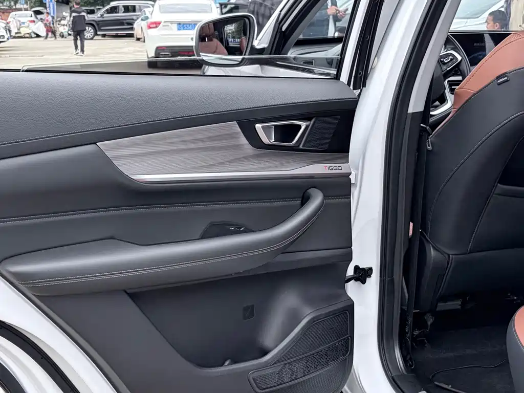 Chery Tiggo 8 — миниатюра 10